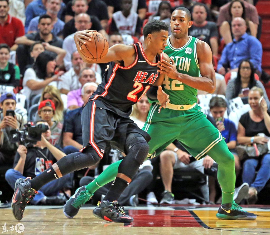 包含欧文赛点兑现,波士顿凯尔特人淘汰俄克拉荷马城雷霆晋级四强,主帅激动落泪的词条 包含欧文赛点兑现,波士顿凯尔特人淘汰俄克拉荷马城雷霆晋级四强,主帅激动落泪的词条